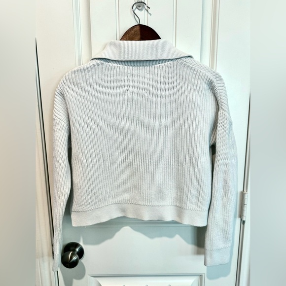 Abercrombie & Fitch White Cropped Knit Collard Sweater Womens Small Long Sleeves - Picture 6 of 10